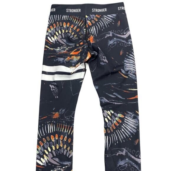 STRONGER Voodoo SET Medium Support Sports Bra & Mid Waist Leggings Sz Medium - Picture 13 of 13